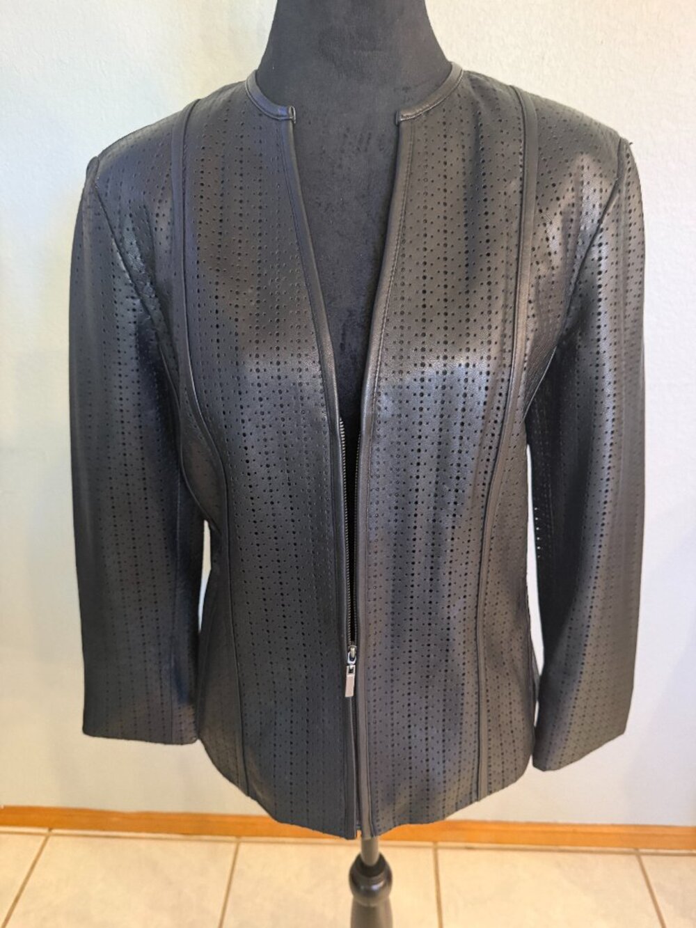 Valerie Stevens Black Genuine Leather Perforated Zip Jacket Size S